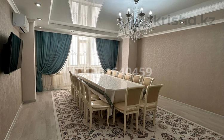 3-бөлмелі пәтер · 109 м² · 2/9 қабат, мкр. Алтын орда, ,пр.Молдагулова 58 — Пр.Молдагуловой ул С Байшева, бағасы: 36.5 млн ₸ в Актобе — фото 2