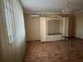 Отдельный дом · 4 комнаты · 136 м² · 10.5 сот., мкр Оркен, Темирхана Бимакова 15 за 30 млн ₸ в Атырау — фото 6