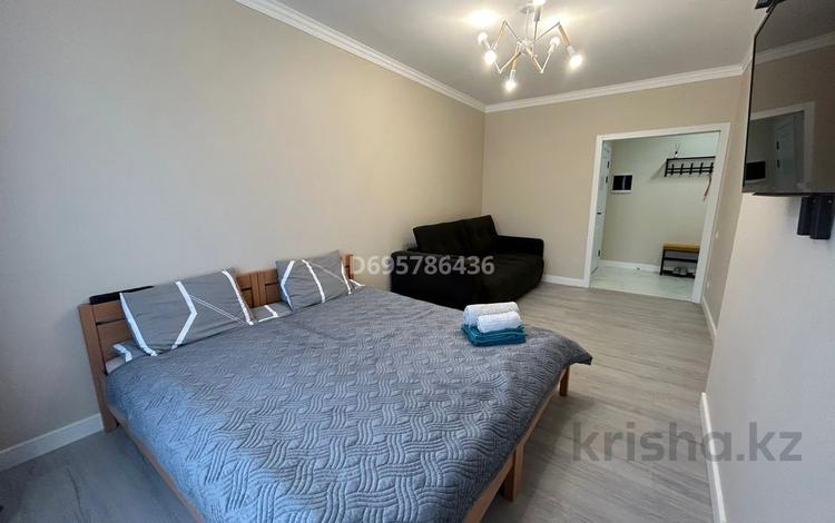 1-бөлмелі пәтер · 41 м² · 5/12 қабат, Сыганак 13, бағасы: 15 000 ₸ в Астане, Есильский р-н — фото 2