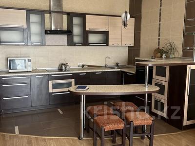 3-бөлмелі пәтер · 95 м² · 15/21 қабат, Солодовникова 21а, бағасы: 350 000 ₸ в Алматы, Бостандыкский р-н