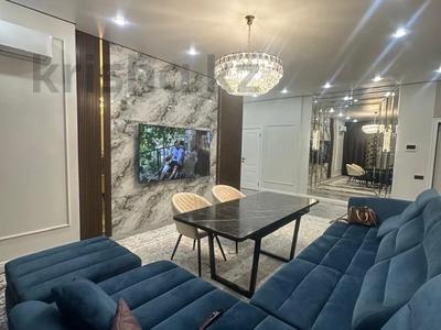 4-комнатная квартира · 120 м² · 13/18 этаж, Асфендиярова 3 за 700 000 〒 в Астане, Нура р-н