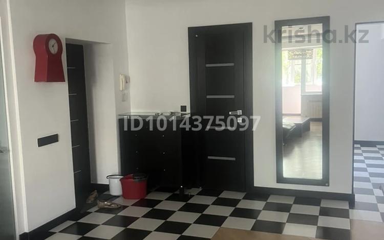 3-комнатная квартира · 120 м² · 5/5 этаж, Калдаякова/Зенкова 89 — Возле речки за 450 000 ₸ в Алматы, Медеуский р-н — фото 2