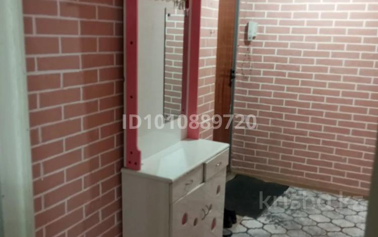 1-бөлмелі пәтер · 32.8 м² · 1/1 қабат, Макарова 22А — ваенторг, бағасы: 7.8 млн ₸ в Таразе — фото 2