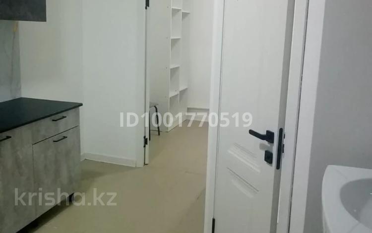 1-бөлмелі пәтер · 21 м² · 1/2 қабат, мкр Алтын Бесик 18/1, бағасы: 130 000 ₸ в Алматы, Ауэзовский р-н — фото 2
