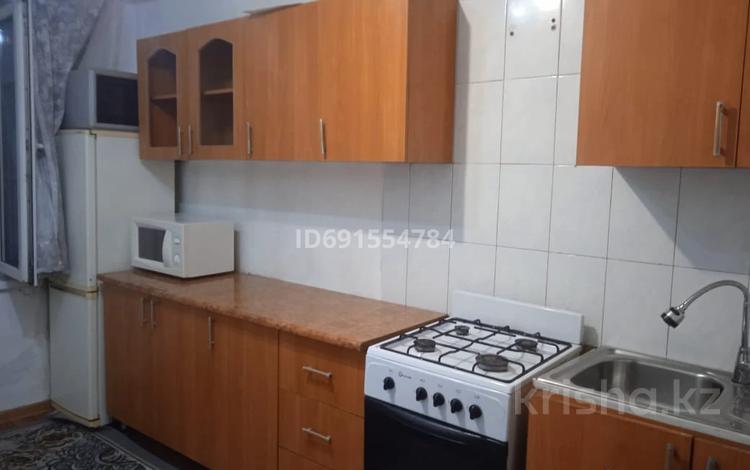1-комнатная квартира · 42 м² · 3/5 этаж, мкр Таугуль-1 6 за 180 000 ₸ в Алматы, Ауэзовский р-н — фото 15