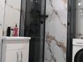 2-бөлмелі пәтер · 55 м² · 5/9 қабат, Курмангазы 152 — Абая, Ихсанова, бағасы: 20 000 ₸ в Уральске, мкр Школьник — фото 6