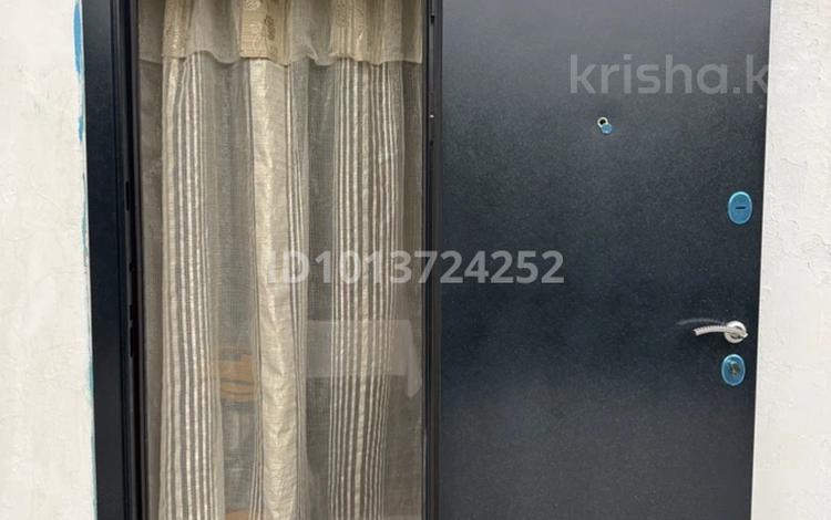 1 бөлме · 16 м² · 1/1 қабат, Байгушиков — Бекетай, бағасы: 85 000 ₸ в Туздыбастау (Калинино) — фото 2