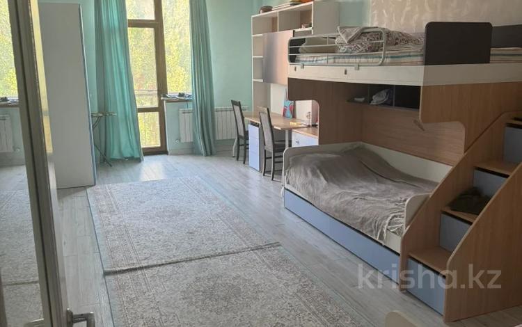 3-комнатная квартира · 115 м² · 4/5 этаж, проспект санкибай батыра за 35 млн 〒 в Актобе — фото 2