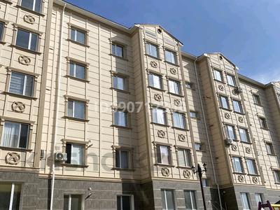 2-комнатная квартира, 72 м², 5/5 этаж, мкр Нуртас за 39.5 млн 〒 в Шымкенте, Каратауский р-н