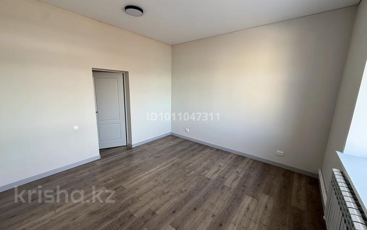 Офисы, склады · 11 м² за 70 000 ₸ в Караганде, Казыбек би р-н — фото 2