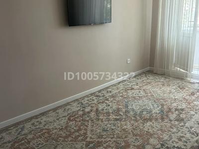 1-комнатная квартира · 35 м² · 3/5 этаж, мкр 4 18 — Абулхаирхана за 11 000 ₸ в Уральске