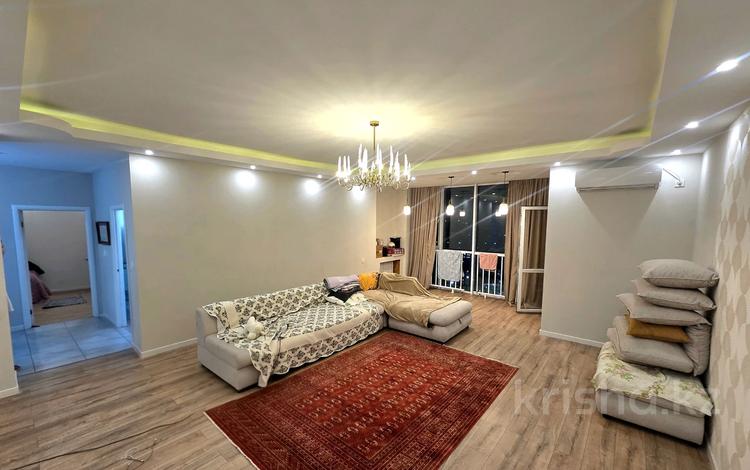 3-бөлмелі пәтер · 120 м² · 14/20 қабат, Брусиловского, бағасы: 70.7 млн ₸ в Алматы, Алмалинский р-н — фото 2