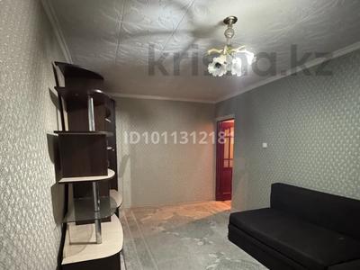 2-бөлмелі пәтер · 45 м² · 1/5 қабат, 11-й микрорайон, 11-й микрорайон — Кафе Энфесс, бағасы: 16 млн ₸ в Шымкенте, Енбекшинский р-н