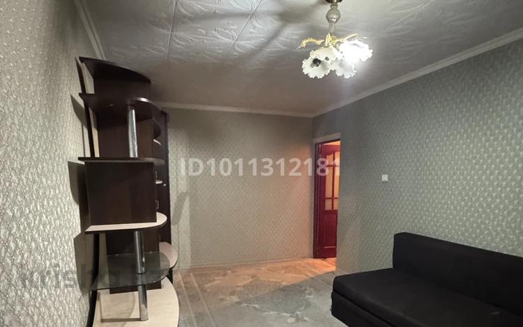 2-бөлмелі пәтер · 45 м² · 1/5 қабат, 11-й микрорайон, 11-й микрорайон — Кафе Энфесс, бағасы: 16 млн ₸ в Шымкенте, Енбекшинский р-н — фото 2