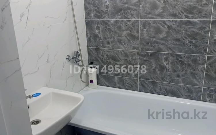 3-бөлмелі пәтер · 72 м² · 4/4 қабат, Бозарық ш/а — Мектеп қасында, бағасы: 150 000 ₸ в Шымкенте, Абайский р-н — фото 2