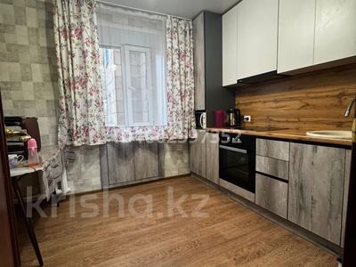 3-комнатная квартира · 60 м² · 3/5 этаж, мкр Михайловка , Потанина 70 — Потанина 70 за 20 млн ₸ в Караганде, Казыбек би р-н