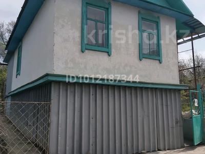 Дача · 4 комнаты · 72 м² · 6 сот., Вишневая 23 — 19 километр за БАКАДом по проспекту Раимбека за 10 млн ₸ в Жалпаксае