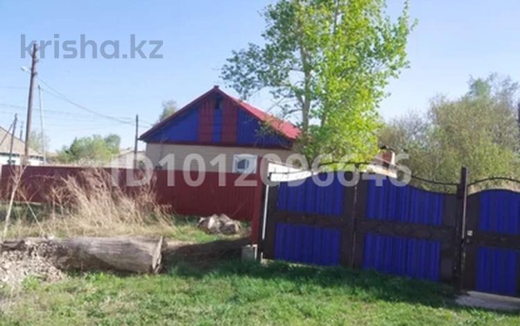 Отдельный дом · 2 комнаты · 80 м² · 10 сот., Центральная за 5 млн ₸ в Усть-Каменогорске — фото 2