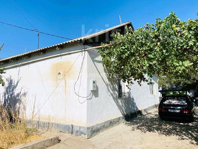 5-комнатная квартира · 130 м², Макатаева за 15 млн 〒 в Сарыагаш