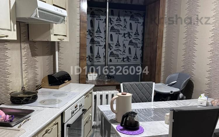 3-бөлмелі пәтер · 80 м² · 4/12 қабат, Тауелсиздик 124, бағасы: 180 000 ₸ в Талдыкоргане, мкр Жетысу — фото 2