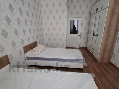 2-бөлмелі пәтер · 90 м² · 5 қабат, 16-ш/а. 85, бағасы: 270 000 ₸ в Актау, 16-й мкр 