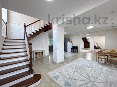 Жеке үй · 5 бөлме · 253.2 м² · 9.93 жүзд., Аққу, бағасы: 163 млн ₸ в Астане, Нура р-н