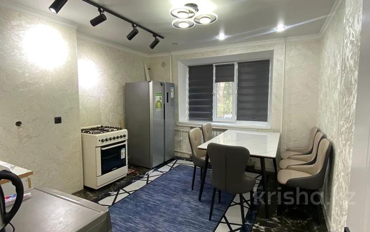1-комнатная квартира · 38 м² · 2/4 этаж, мкр Каратау 37б за 120 000 ₸ в Таразе — фото 2