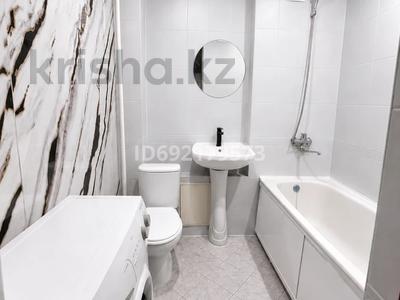1-бөлмелі пәтер · 35 м² · 10/10 қабат, 11 мкр, бағасы: 10 000 ₸ в Актобе