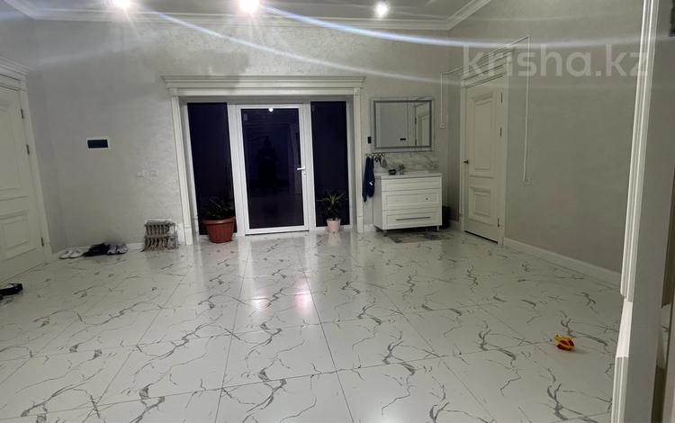 Отдельный дом · 5 комнат · 250 м² · 8 сот., мкр Кызылжар, Сыганак 70 за 45 млн ₸ в Шымкенте, Абайский р-н — фото 6