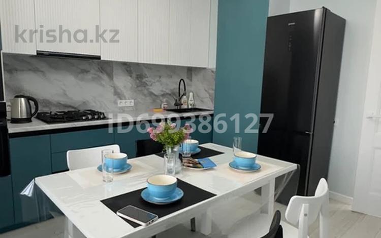 1-бөлмелі пәтер · 45 м² · 3/9 қабат, мкр Нурсая, Абылхаир хана 63 — Жумагалиева, бағасы: 3 500 ₸ в Атырау — фото 2