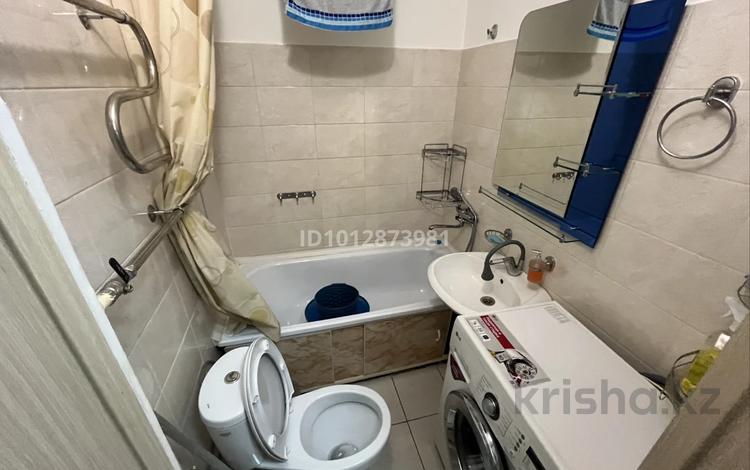 1-бөлмелі пәтер · 36 м² · 1/9 қабат, Райымбек Батыр 277, бағасы: 180 000 ₸ в  — фото 2