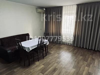 2-бөлмелі пәтер · 50 м² · 3/3 қабат, Толеби 66 8 — Над Евродекор магазин, бағасы: 12 млн 〒 в Кентау