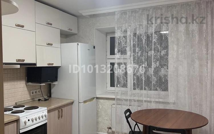 3-комнатная квартира · 75 м² · 8/9 этаж, Кенена Азербаева 16 — Жумабаева-Байтурсынова за 400 000 ₸ в Астане, Сарайшык р-н — фото 2