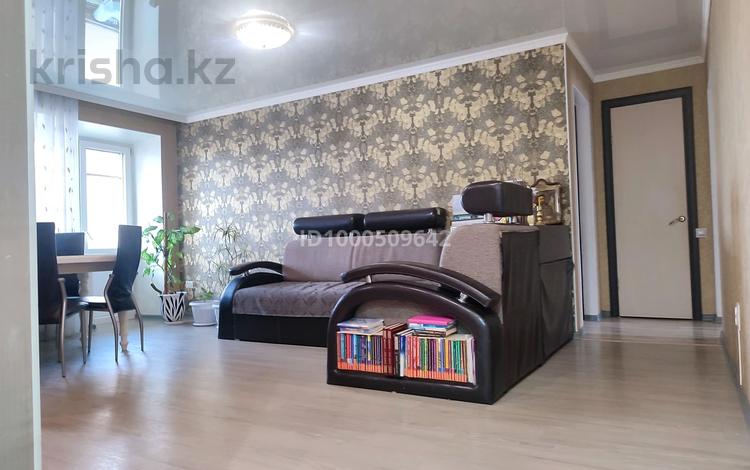 3-комнатная квартира · 56 м² · 4/4 этаж, Ауэзова 282 — Пушкина, рядом рынок Жибек Жолы, университет Мырзахметова за 16 млн ₸ в Кокшетау — фото 2