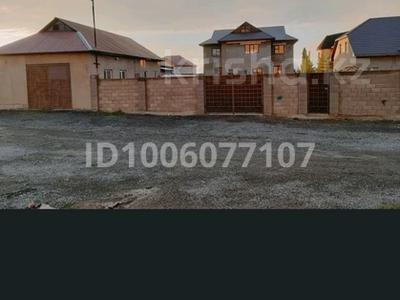 Отдельный дом · 5 комнат · 210 м² · 10 сот., 8 микрорайон 11/8 за 41 млн 〒 в Темиртау