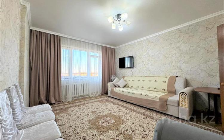 2-бөлмелі пәтер · 60 м² · 10/10 қабат, Юго-Восток ш/а., Шахтеров 74, бағасы: 24 млн ₸ в Караганде, Казыбек би р-н — фото 3