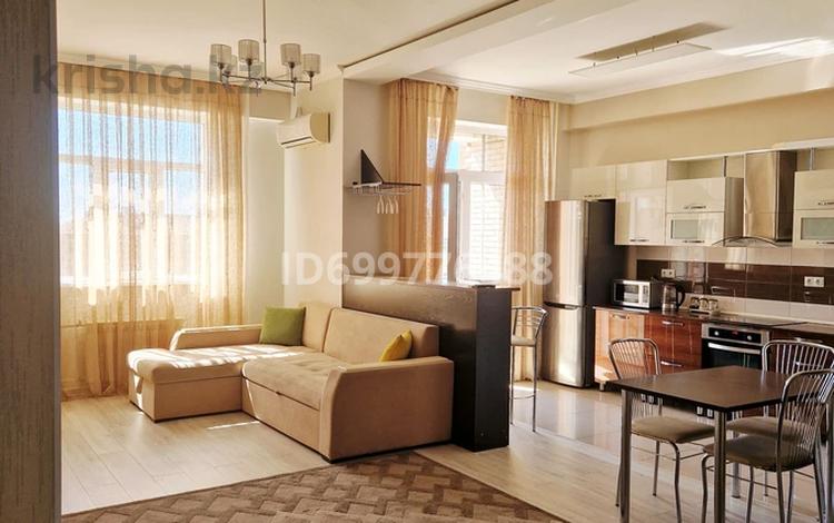 2-бөлмелі пәтер · 70 м² · 13/14 қабат, 17-ш/а., 17 мкрн 7, бағасы: 15 000 ₸ в Актау, 17-й мкр — фото 11
