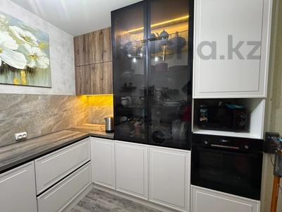 4-бөлмелі пәтер · 88 м² · 5/5 қабат, 7-й мкр 12, бағасы: 29 млн ₸ в Актау