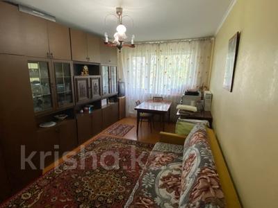 3-комнатная квартира, 62 м², Назарбаева 240 за 18.2 млн 〒 в Петропавловске