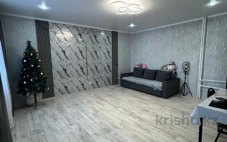 1-комнатная квартира · 55.7 м² · 1/9 этаж, Уалиханова за 26.5 млн 〒 в Петропавловске — фото 2