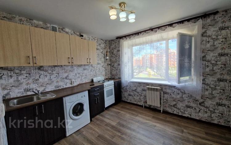 1-бөлмелі пәтер · 43.5 м² · 2/5 қабат, юбилейный 26, бағасы: 18.5 млн ₸ в Костанае — фото 2
