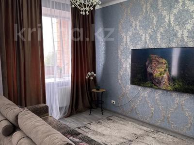 2-комнатная квартира · 48 м² · 6/9 этаж, Камзина 41/1 за 15 000 〒 в Павлодаре