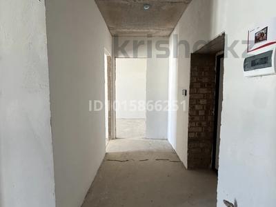 2-комнатная квартира · 60.7 м² · 12/12 этаж, Жумекен Нажимеденов 26 за 34.3 млн ₸ в Астане, Сарайшык р-н