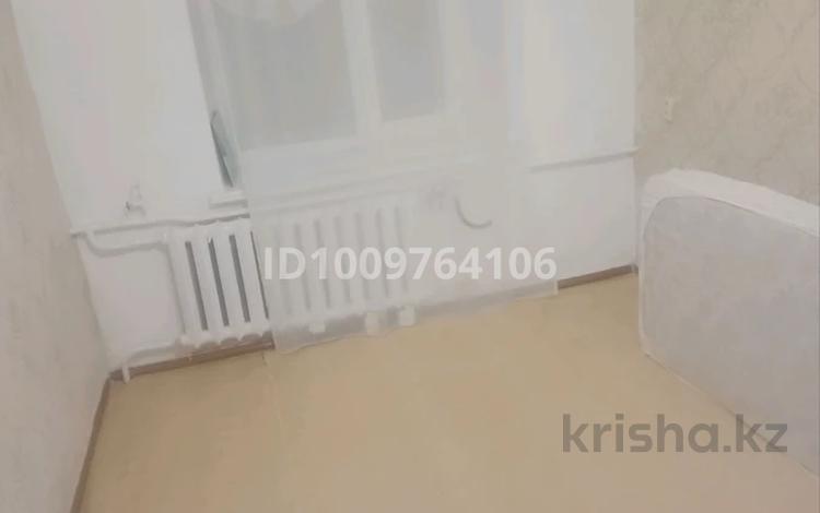 1-бөлмелі пәтер · 18 м² · 5/5 қабат, мкр. Зачаганск пгт, шарабасова 26, бағасы: 4.5 млн ₸ в Уральске — фото 2
