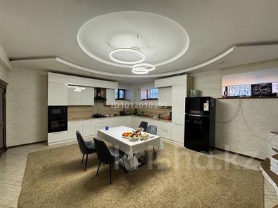 Отдельный дом · 10 комнат · 540 м², ул. Бейбитшилик 109 — СРОЧНО за 130 млн ₸ в Жибек Жолы