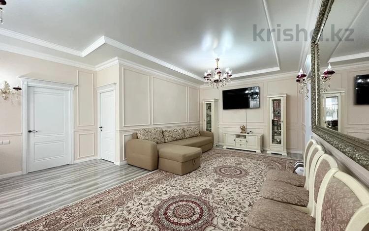 3-комнатная квартира · 100 м² · 3/7 этаж, Сауран 18 за 87 млн ₸ в Астане, Есильский р-н — фото 11