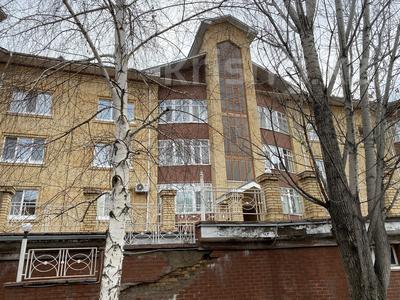 3-комнатная квартира, 132 м², 2/3 этаж, Переулок Сарыкергир 1 за 57 млн 〒 в Астане, Алматы р-н