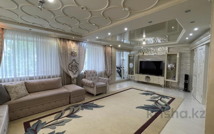 4-комнатная квартира · 204.2 м² · 5/5 этаж, мкр Новый Город, Лободы 24 — Пентхаус за 109 млн ₸ в Караганде, Казыбек би р-н — фото 6