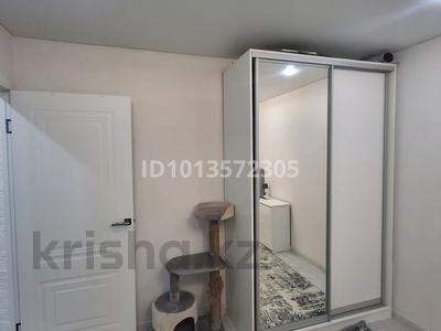 1-комнатная квартира · 31 м² · 4/5 этаж, Майкудук, 17й микрорайон за 10 млн ₸ в Караганде, Алихана Бокейханова р-н