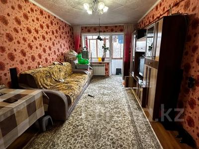 3-комнатная квартира, 62 м², 5/5 этаж, Михаэлиса 1 за 17.5 млн 〒 в Усть-Каменогорске